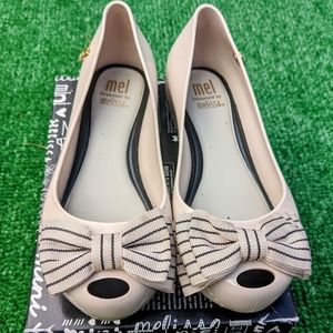 Mel Dreamed by Melissa Girls Size 11 ballet flats